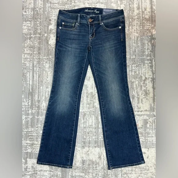 American Eagle Slim Boot Jeans Size 6 Short NWT - Picture 2 of 8